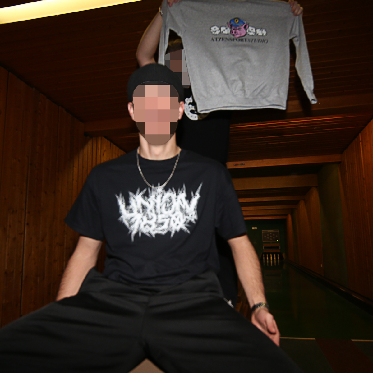 Union 1850 T-Shirt von ATZENSPORT, getragen
