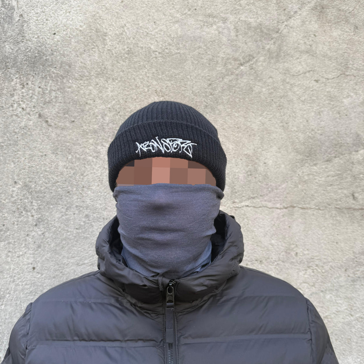 Helfri Beanie in Schwarz, Produktfoto
