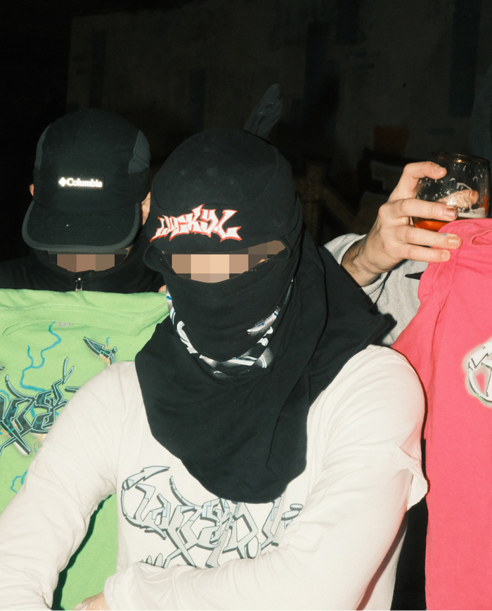 Crew
& Friends