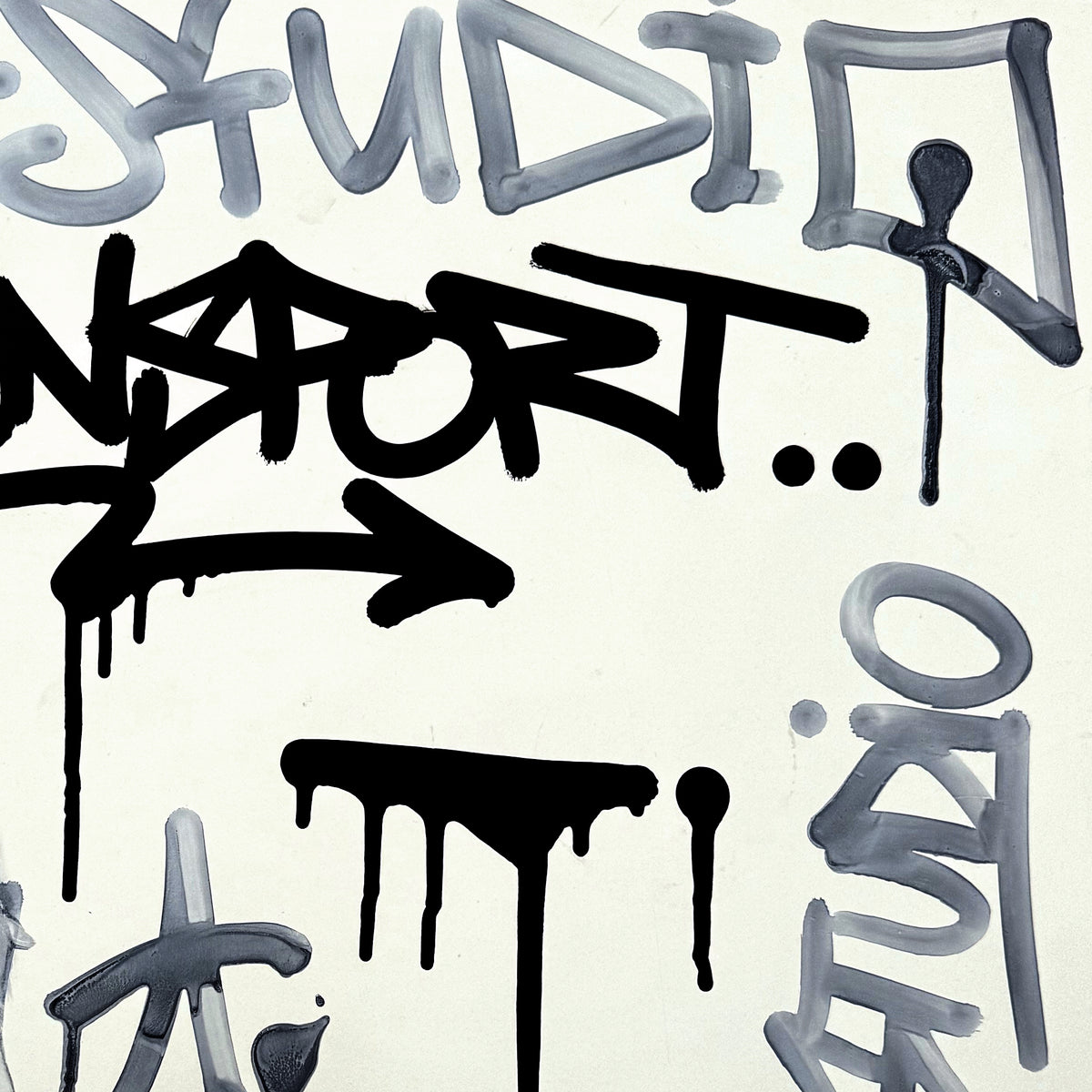 Tag in Silber und Schwarz, gemalt mit ATZENSPORT Squeeze Markern